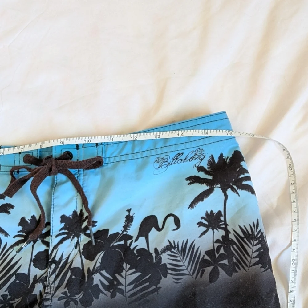 5/$20 🏄‍♀️ Billabong Board Shorts Y2K Style Medium - Picture 6 of 7